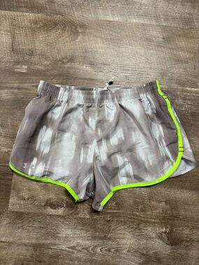 Under Armour Athletic Shorts Size XS